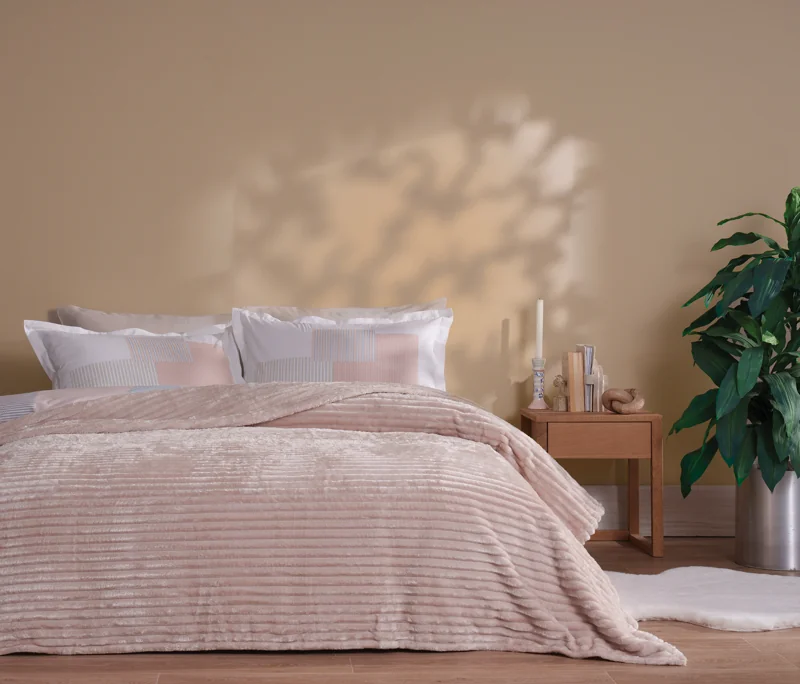 Sova | Çift Kişilik 200x220 cm | Pudra - Konforlu ve Kaliteli Puffy Ürünleri